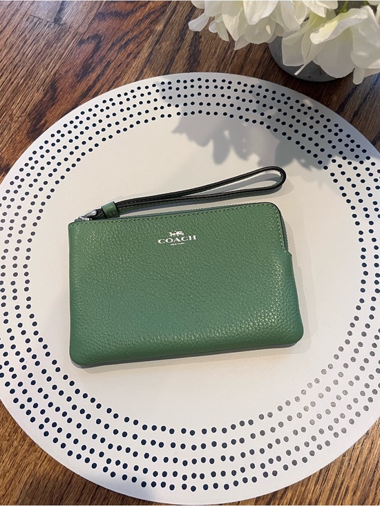 Coach Handbags - Coach Green Pebbled Leather Wristlet